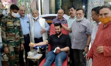 "र्थ्री इन वन" आरोग्य शिविर" का हुआ आयोजन