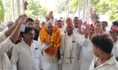 नेता प्रतिपक्ष विधान परिषद लाल बिहारी यादव का हुआ भव्य स्वागत