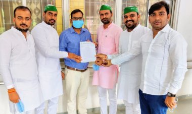 मूल मुवावजे को लेकर डीएम से मिला किसान एकता संघ का प्रतिनिधि मंडल