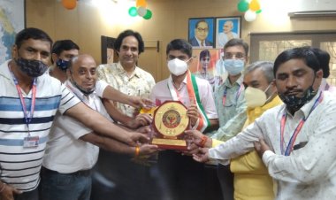 एंटी करप्शन इंटरनेशनल काउंसिल ने डीएम सुहास एलवाई को किया सम्मानित