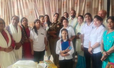 तारा वोमेन वेलफेयर फाउंडेशन ने मनाया दीपावली मिलन समारोह