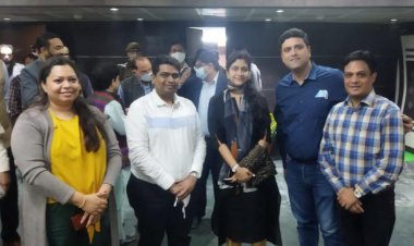 नोएडा नाट्य महोत्सव में शामिल हुई आईआईए नोएडा चैप्टर की टीम