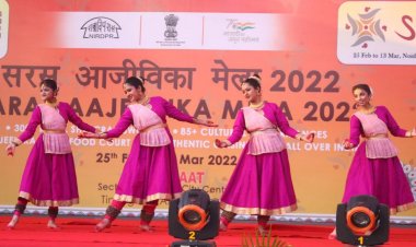 सरस आजीविका मेले में आकर्षण का केंद्र बना फूड कोर्ट