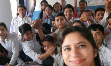 स्वस्थ रहना है तो हंसना ना भूलें - शैली सेठी