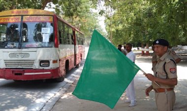 पुलिस अधीक्षक ने हरी झंडी दिखाकर किया आजमगढ के लिए फोर्स रवाना