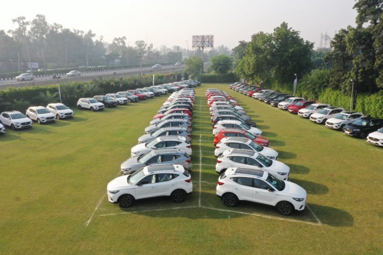 धनतेरस पर 500 से अधिक डिलीवरी के साथ एमजी एस्टर ने किया भारतीय सड़कों पर पदार्पण