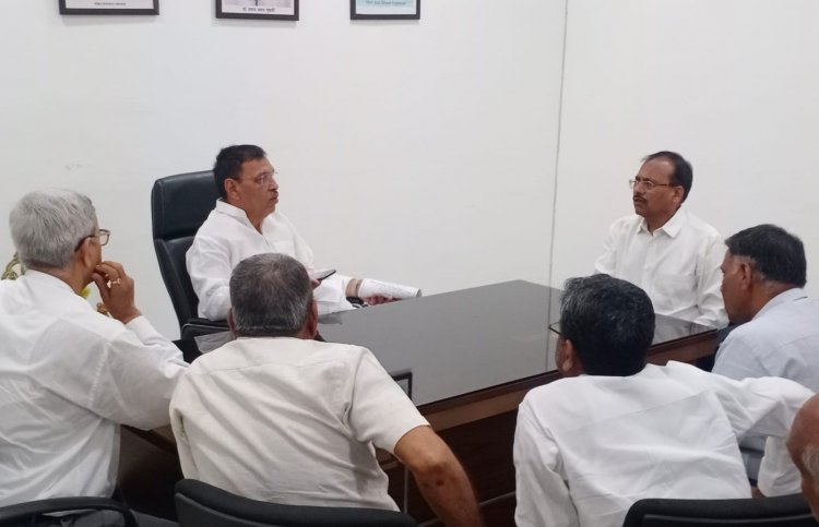 सीलिंग के खिलाफ लामबंद हुए व्यापारी