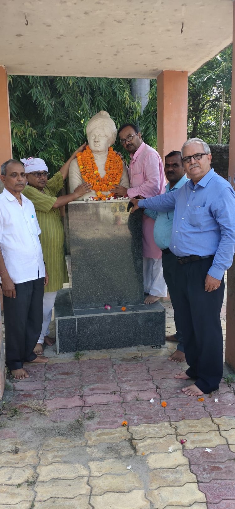 प्रखर राष्ट्रवादी थे स्वामी विवेकानंद- मुक्तेश्वर प्रसाद  श्रीवास्तव