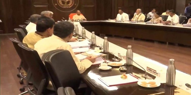 योगी कैबिनेट ने 55 प्रस्तावों को दी मंजूरी व 20 नगरीय निकाय के सीमा को हरी झंडी