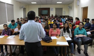 गेटिंग करियर रेडी फ्रॉम कैंपस टू कॉरपोरेट का हुआ आयोजन