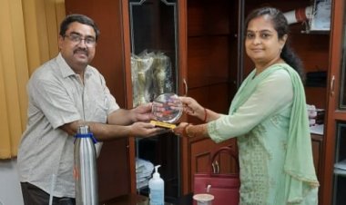 लघु उद्योग भारती नोएडा ने निदेशक उद्यान से पार्को के विषय पर की चर्चा