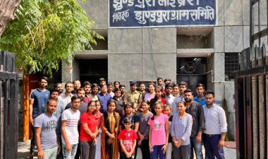 मिशन रुरल लाइब्रेरी के तहत एसीपी रजनीश वर्मा ने किया बच्चों को मोटीवेट