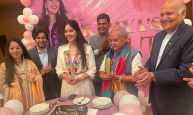 कामिया के 21वें जन्मदिन की हुई शानदार पार्टी