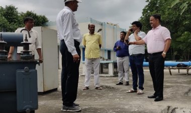 नोवरा की  शिकायत  पर  अपनी टिम के साथ डीजीएम जल पहुंचे रोहिल्लापुर गांव