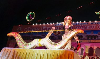 ‘‘उठहु राम भंजहु भवचापा। मेटहु तात जनक परितापा’’ शिव धनुष तोड़ श्रीराम ने जीता स्वयंवर