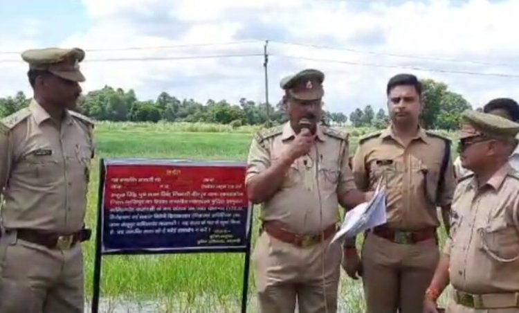 अब घोसी सांसद अतुल राय पर प्रशासन ने की टेढ़ी नजर