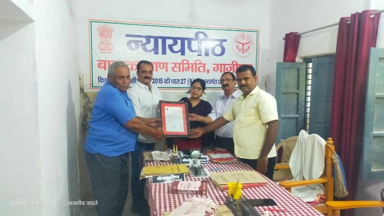 सैनिटाइजर मैन निशांत सिंह हुए सम्मानित