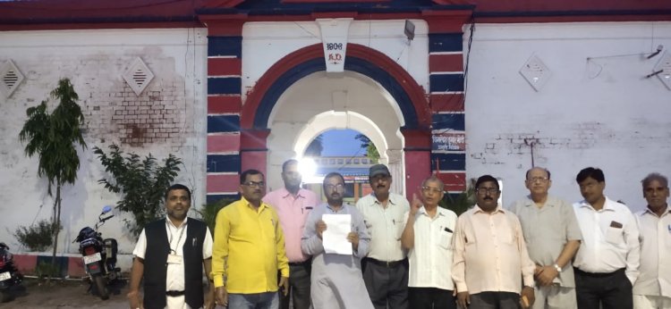चित्रगुप्त भगवान का अपमान, अब एफ आई आर दर्ज करने की मांग