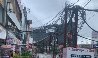 सेक्टर 18 बाजार से अस्थाई बिजली के तार कब हटाए जाएंगे - सुशील कुमार जैन