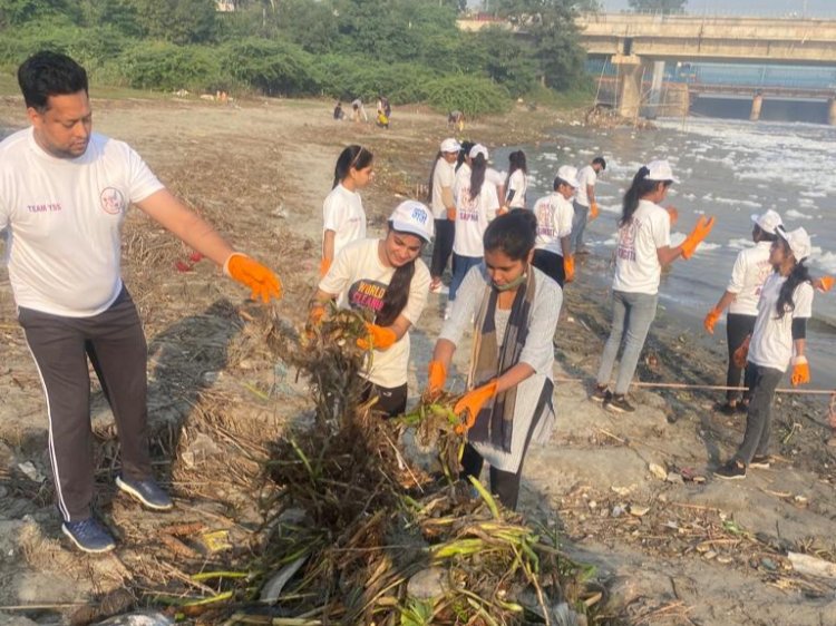 यमुना नदी को साफ करने के लिए चलाई मुहिम