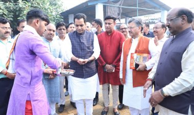 श्रीजी गौसदन में धूमधाम से मनाई गई गोपाष्टमी