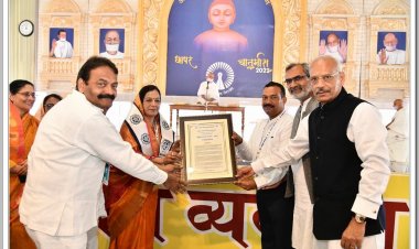 अणुव्रत लेखक पुरस्कार से नवाजा गया डॉ. कुसुम लुनिया को