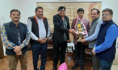 फोनरवा ने शहर को न01 बनाने हेतु इंदौर का किया दौरा मेयर से की मुलाकात