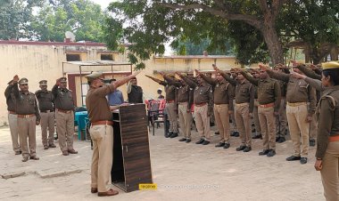 संविधान दिवस पर दिलाया गया शपथ