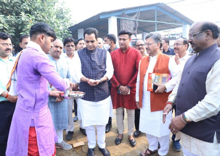 श्रीजी गौसदन में धूमधाम से मनाई गई गोपाष्टमी