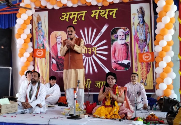 चादर और फादर की संस्कृति के विरुद्ध नारी शक्ति का शंखनाद