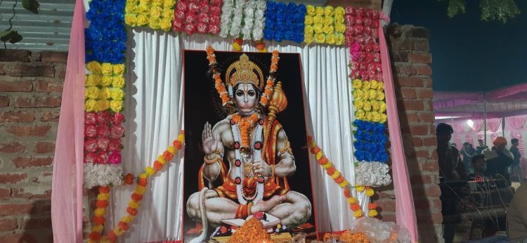 जंगीपुर नगर पंचायत मे लंगूर के तेरही भोज मे हजारों रहे मौजूद