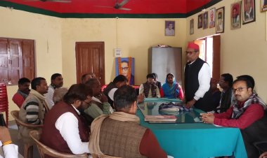 समाजवादियों  ने दी बाबा साहब भीमराव अंबेडकर को श्रद्धांजलि