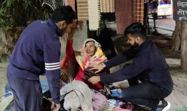 सामाजिक संस्था ने पुनः चलाई एक कपड़ा मुहिम