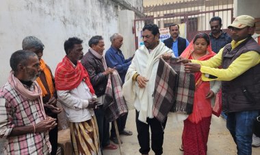 पुर्व चेयरमैन अरुण सिंह ने किया कंबल वितरण