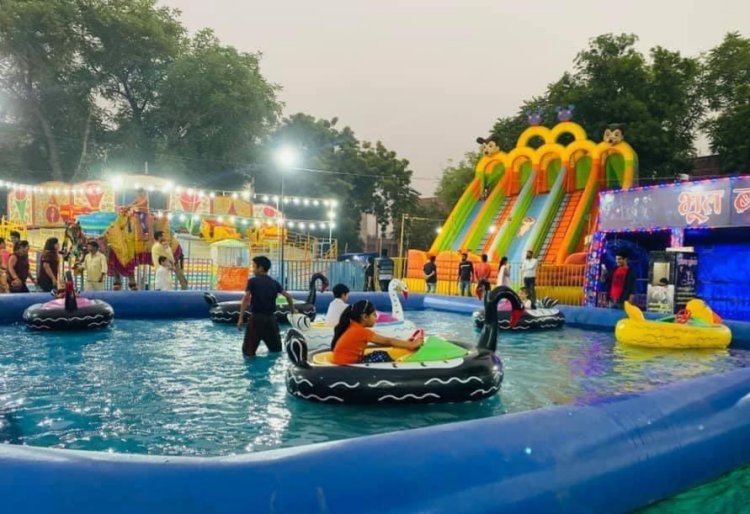 नोएडा कार्निवल में उमड़ी भीड़, सस्ते एवं गुणवत्ता वाली वस्तुओं की भरमार