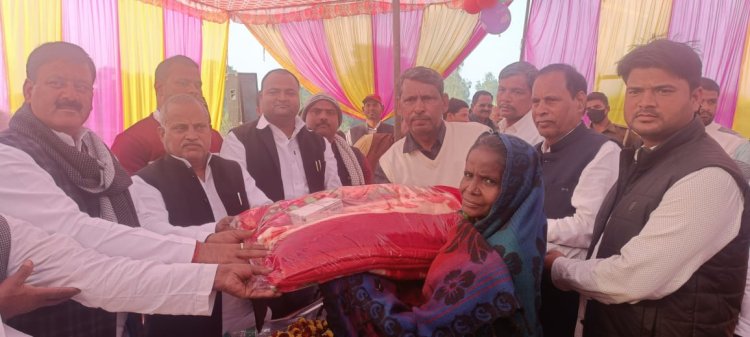 स्व रामधारी यादव का मना पुण्यतिथी,