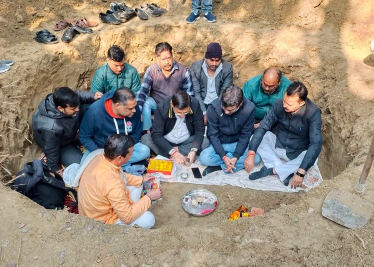 कोरोना काल में शहीद हुए पत्रकारों की स्मृति में देश के पहले स्मारक का निर्माण शुरू