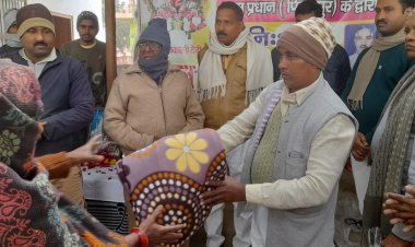 स्व जकाली देवी की पुण्यतिथी पर हुआ कंबल वितरण