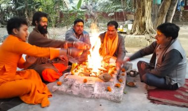 नववर्ष पर ब्रम्हचारी कुटी में हुआ रूद्राभिषेक एवं हवन यज्ञ