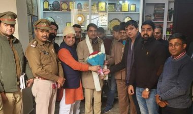 एसीपी के साथ मीटिंग में नोवरा ने रखी गाँवों की समस्याएं 