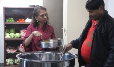 ईश्वर की पोस्टमैन बन गई हूं : अरुणा गोयनका