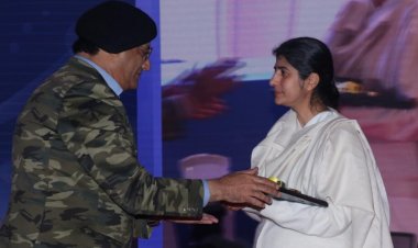 डॉ. राजू मनवानी ने सिंधियों को एक मंच पर लाकर एक मजबूत पहल की है - शाहनवाज हुसैन