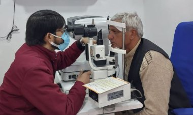 निःशुल्क आँखों का लगाया कैंप, 150 से अधिक लोगो की आँखों की हुई जाँच
