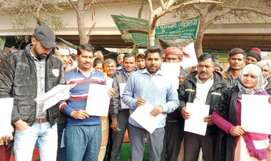 आवास के अधिकार को लेकर प्रधानमंत्री के नाम लिखो पत्र अभियान की हुई शुरुआत