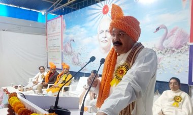 मीडिया का भारतीयकरण और समाज का आध्यात्मीकरण जरूरीः प्रो.संजय द्विवेदी