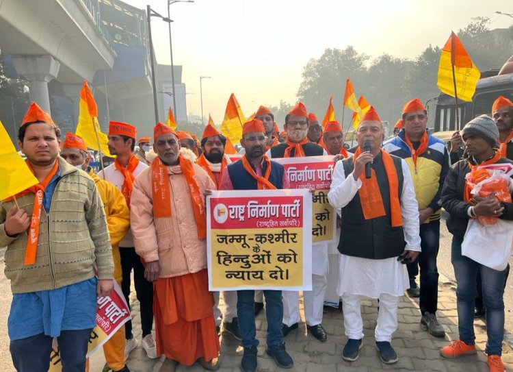 हिन्दुओं को सुरक्षा देने में विफल जम्मू-कश्मीर के उपराज्यपाल मनोज सिन्हा को तुरन्त हटाया जाए - डा. आनंद कुमार