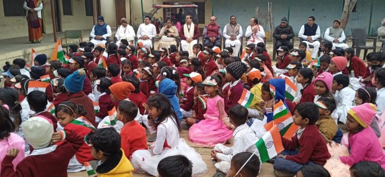 महर्षि बाल विद्या मन्दिर ने मनाया गणतंत्र दिवस महोत्सव