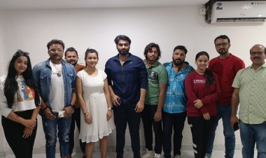 प्रतिष्ठित ग्रीन सिनेमा अवार्ड के पूरे हुए सफलतापूर्ण पांच साल - विजय पांडेय