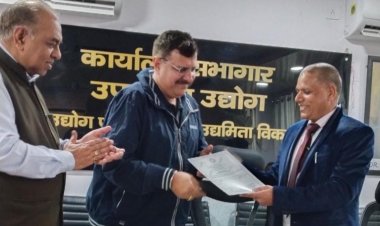 डिजिटल मार्केटिंग कार्यक्रम प्रमाणपत्र वितरण के साथ संपन्न