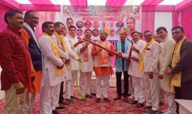 जाट विकास समिति ने किया होली मिलन समारोह